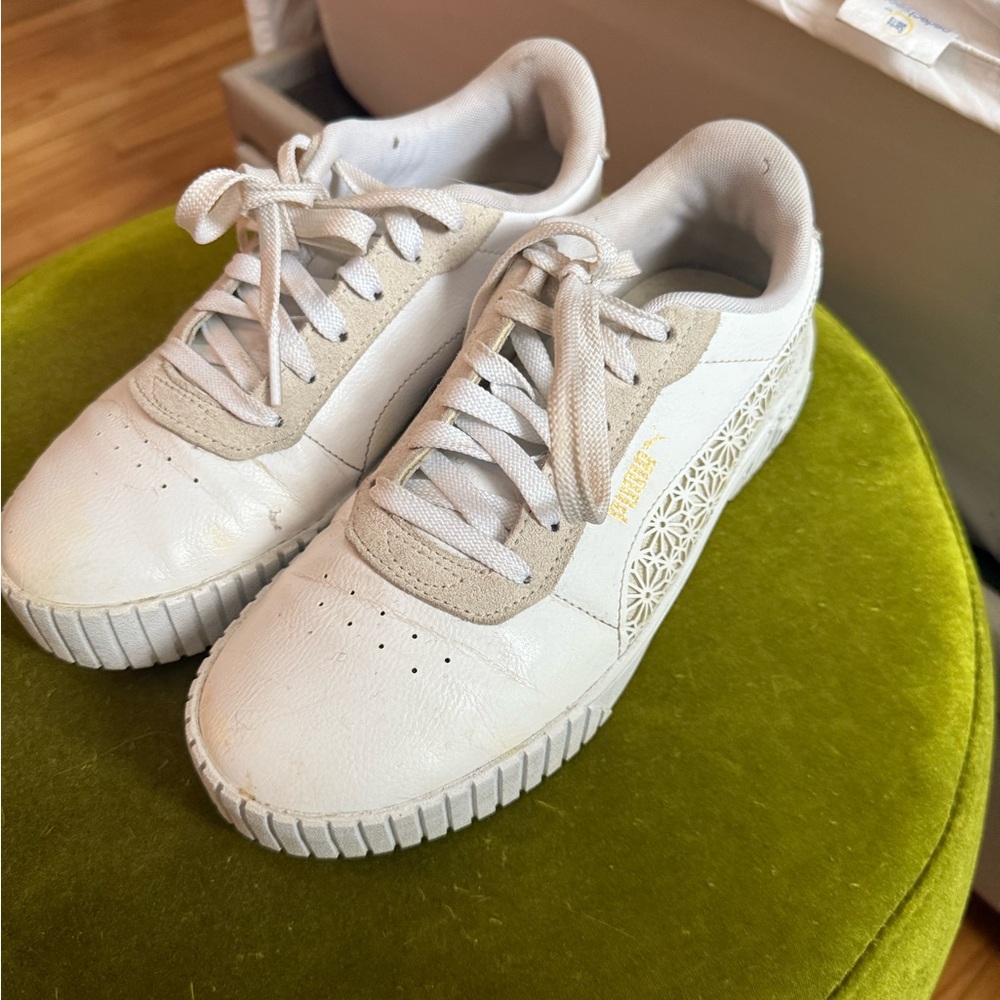Women’s PUMA Sneakers with Cream Accents